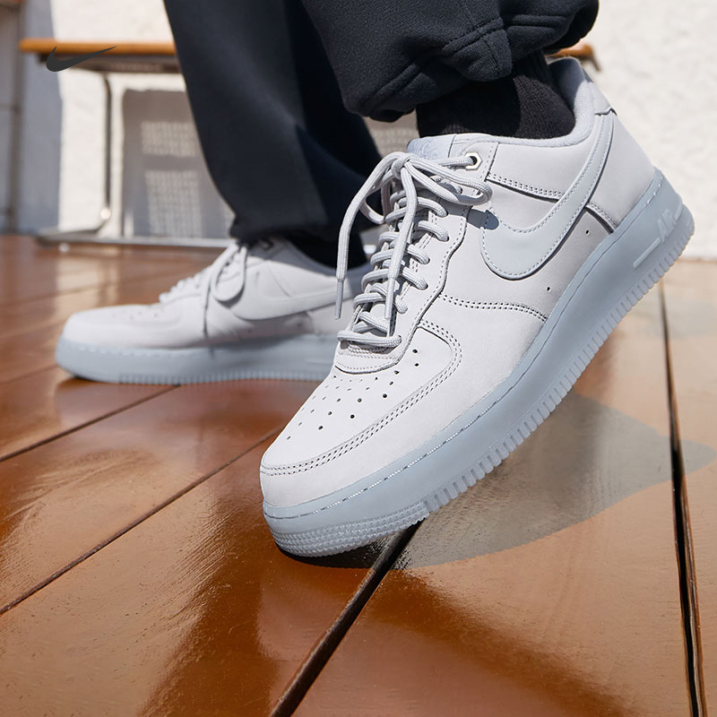 Nike耐克空军一号胶底男子运动鞋