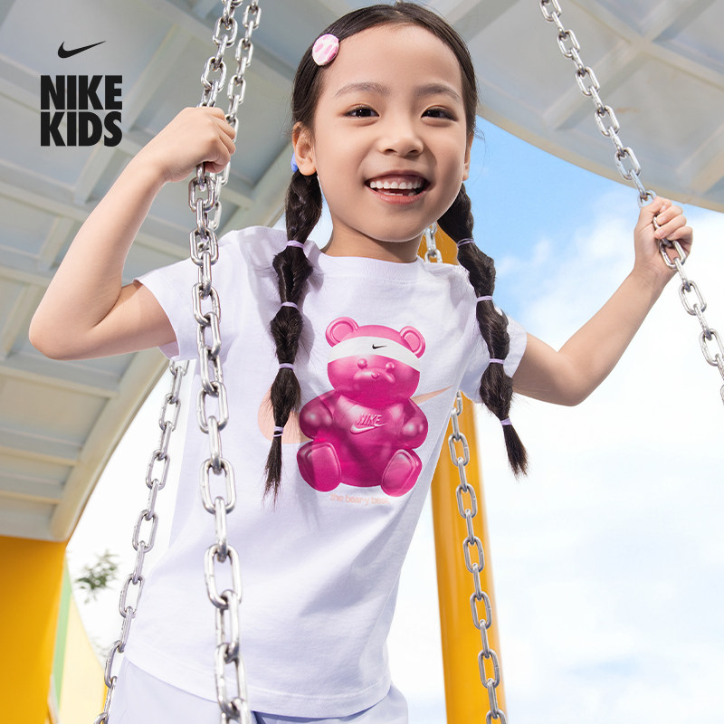 耐克幼童印花短袖T恤女童针织半袖经典圆领柔软舒适NIKE IW1766 - 实物图
