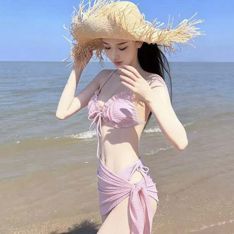 新款2026度假风抹胸绑带分体泳衣女三件套比基尼海边裙式温泉泳装