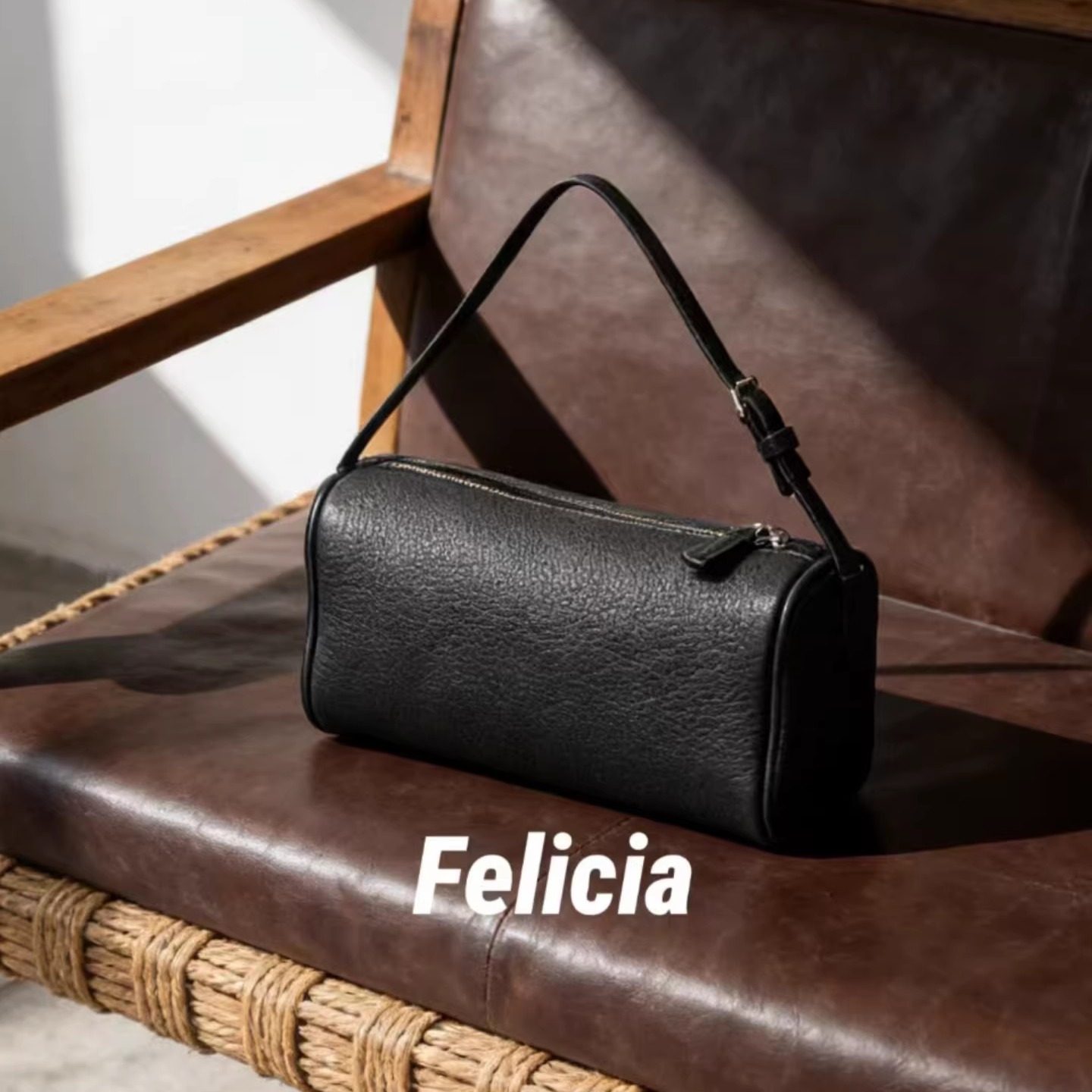 笔筒枕头包包女牛皮复古通勤手提笔筒包简约小圆腋下包女包,箱包皮具/热销女包/男包,腋下包,淘宝优惠券,粉丝福利购,淘宝优惠卷