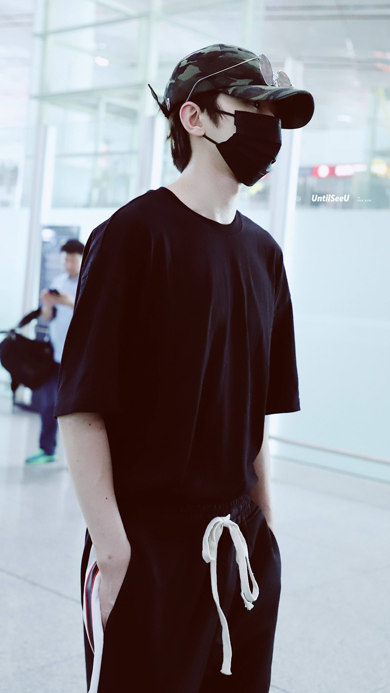 明星同款五分袖青年飘带