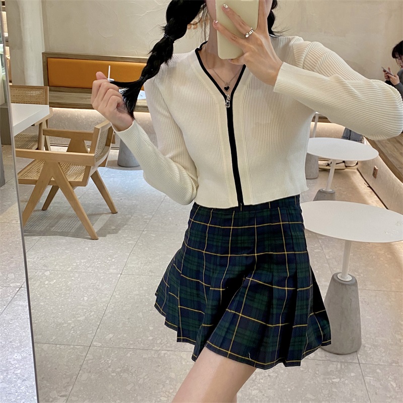 Real price Korean slim long sleeve knitted cardigan coat + high waist versatile Plaid pleated skirt