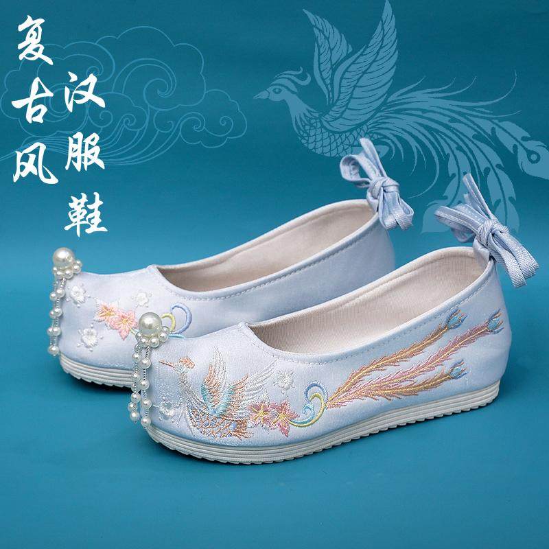 古风翘头内增高夏季舒适绣花鞋图片