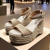 2025新款 时尚 草编织坡跟凉鞋 外贸原单女鞋 女外穿增高厚底凉拖鞋 女