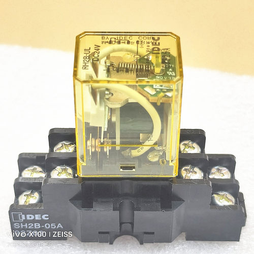 RH2B-U RH2B-UL DC24V IDEC和泉继电器8脚 SH2B-05A 底座 现货