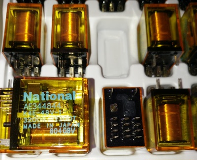 2987943-24V 宏发继电器2987943-24V  8A  250VAC