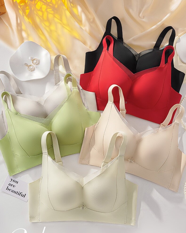 珍妮芬中厚杯无侧骨丰胸聚拢收副乳内衣无钢圈光面舒适学生文胸女