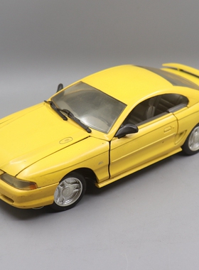 现货 自主组装 黄色双排 合金 汽车 模型