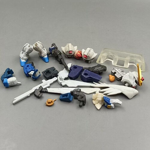 正版散货24 Bandai/万代 可动FW BB高达  各种模型拼装配件现货