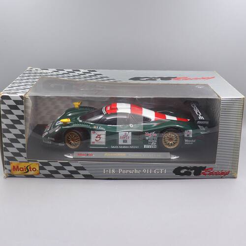 现货正版 Maisto 1/18 保时捷 911 GT1  98 仿真合金汽车成品模型