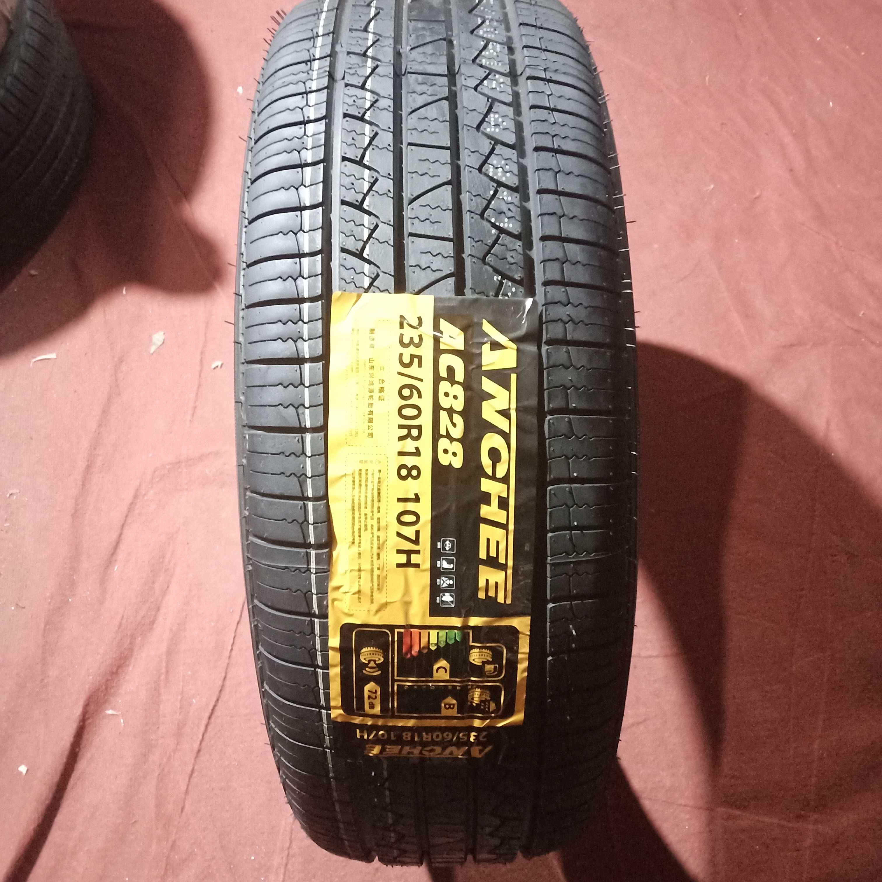 安驰轮胎235/60R18 107H AC828