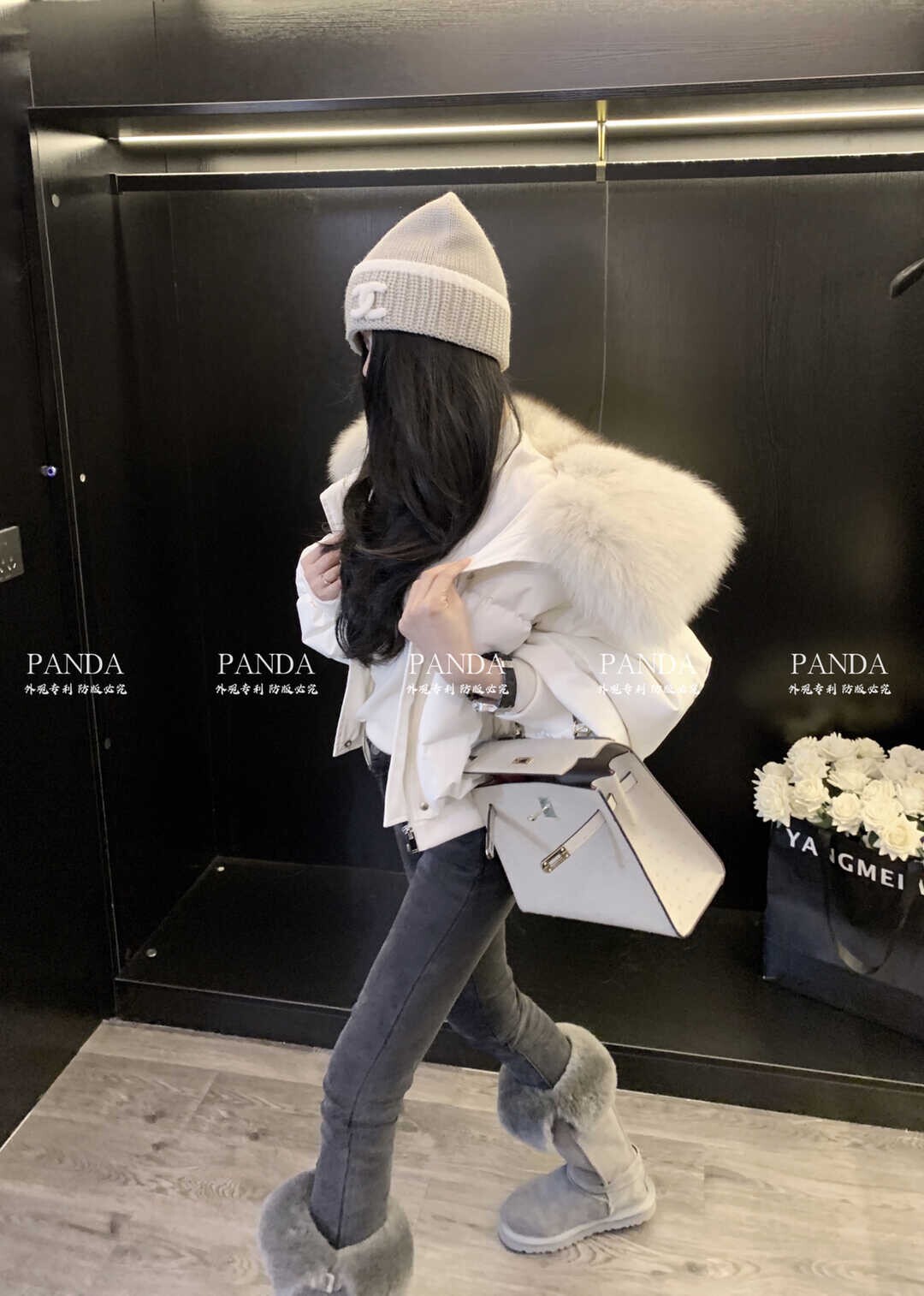 30#PANDA白鸭绒超大毛领保暖羽绒服外套(配毛领狐狸毛真毛可拆卸)