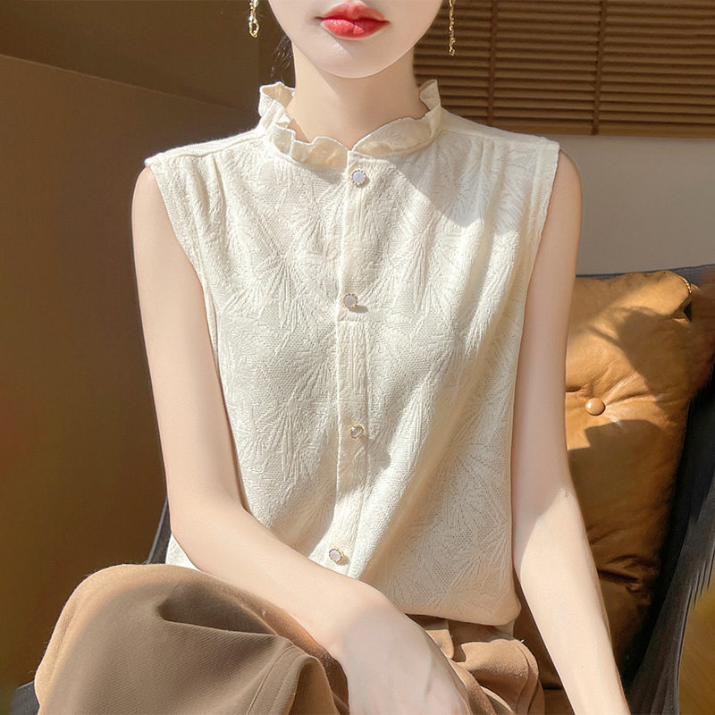 巨好看高级感针织打底衫女款2026夏季新款木耳边无袖短款暗花上衣