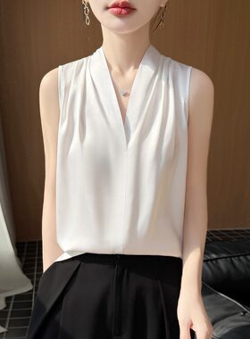白色巨辣气质上衣女款2026夏季新短款宽松法式V领纯色套头无袖T恤