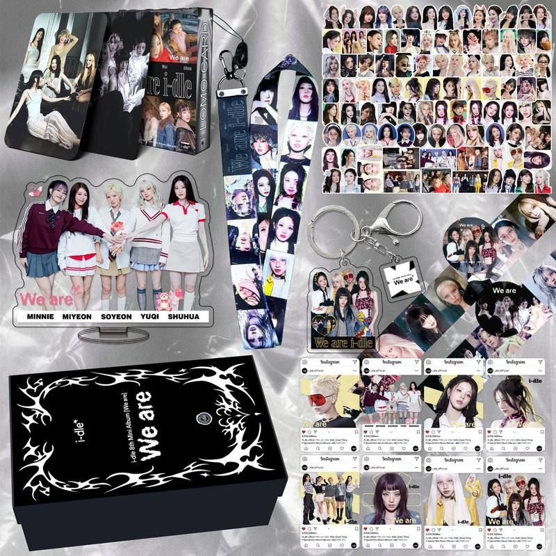 女团周边钥匙扣贴纸礼盒 新专辑《We are》小卡挂绳立牌GIDLE礼包