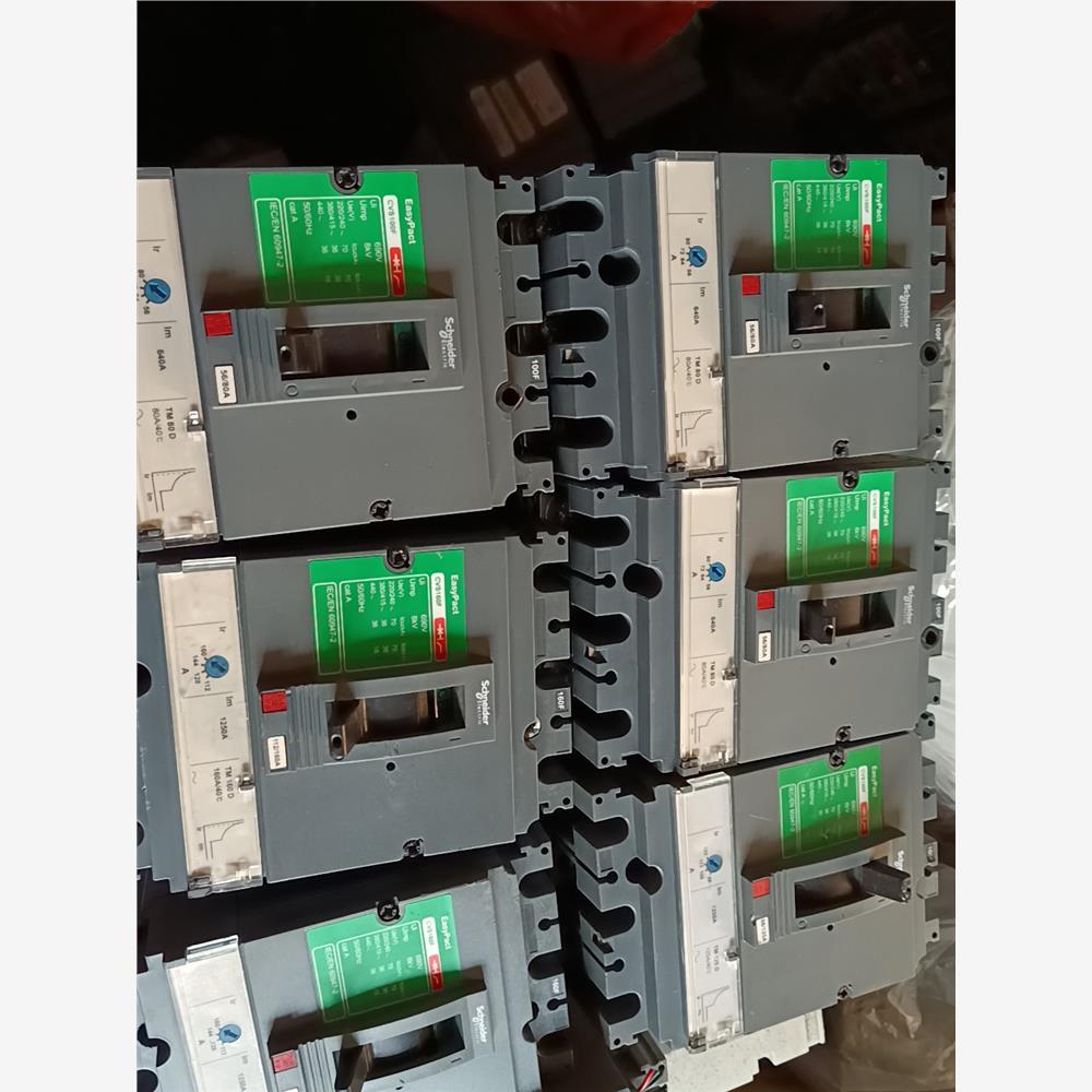施耐德CVS100F6断路器