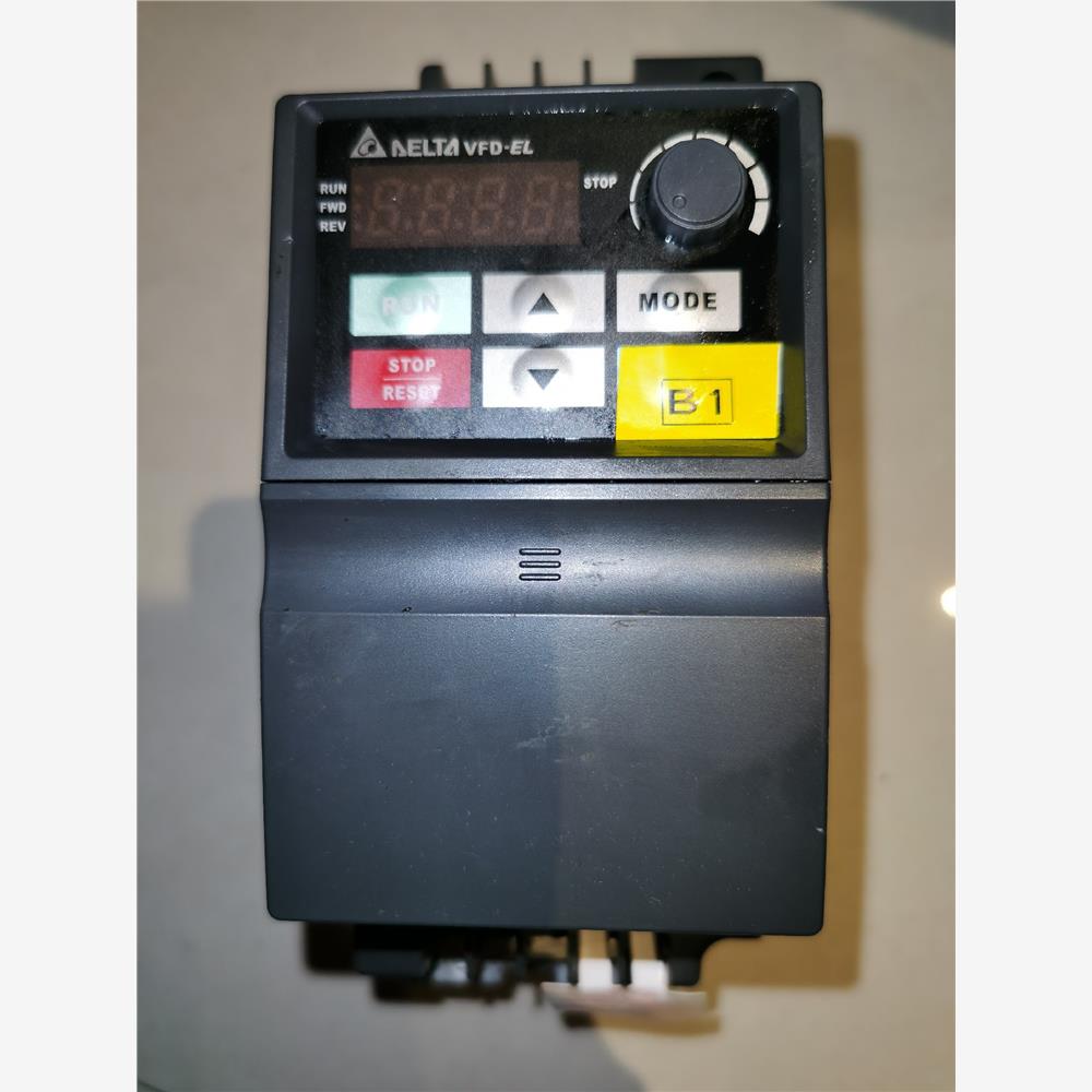 台达变频器vfd004EL单相.