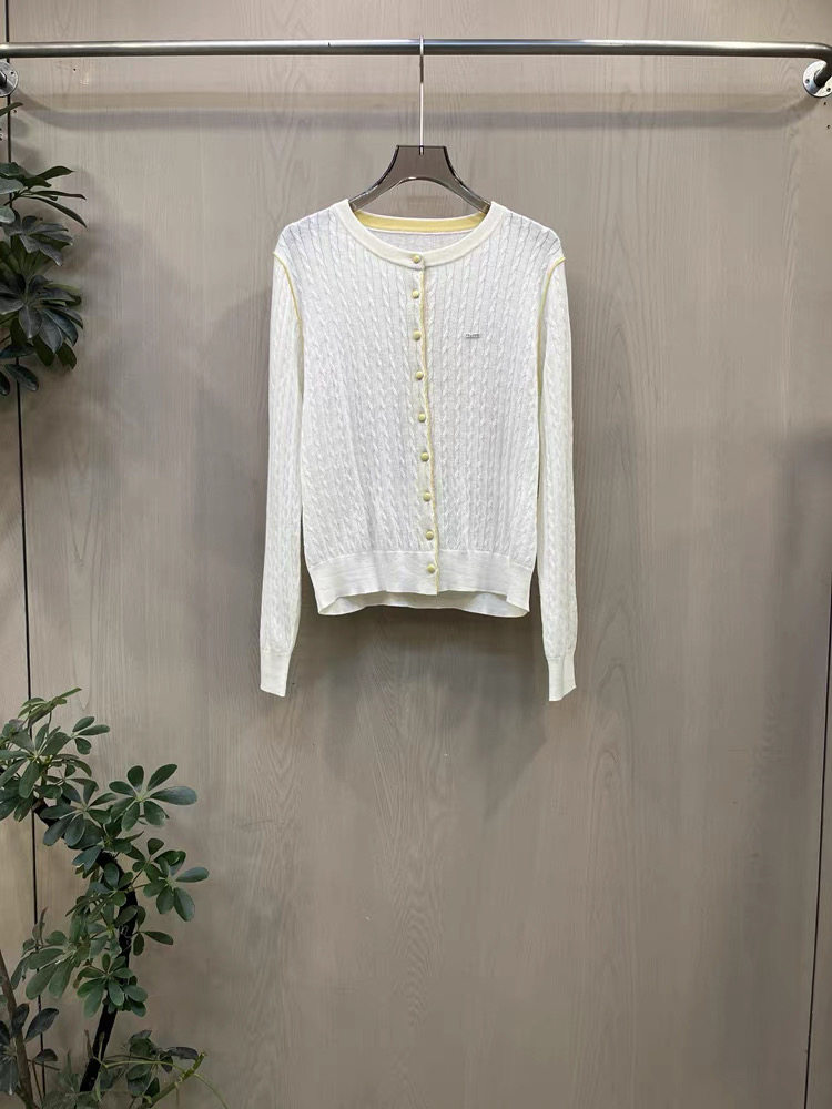 瑞瑞欧货2026年春季新款时尚百搭圆领麻花条长袖针织开衫9005