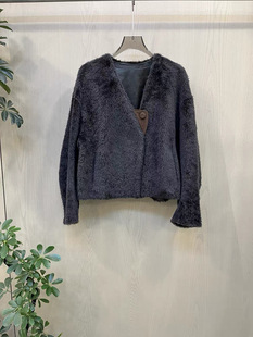 柔软保暖V领绵羊皮皮毛一体棉服9530 时尚 瑞瑞欧货2025冬季 新款