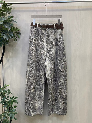 瑞瑞欧货2026春新款时尚百搭休闲显瘦豹纹弯刀阔腿裤3258