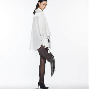 YCH 褶边领结衬衫 R26BL4131