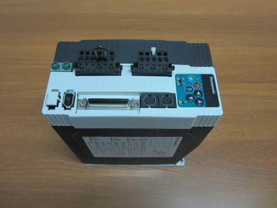 松下伺服驱动器 A4系列 1.5KW MDDDT5540003 成色9新 测试包好