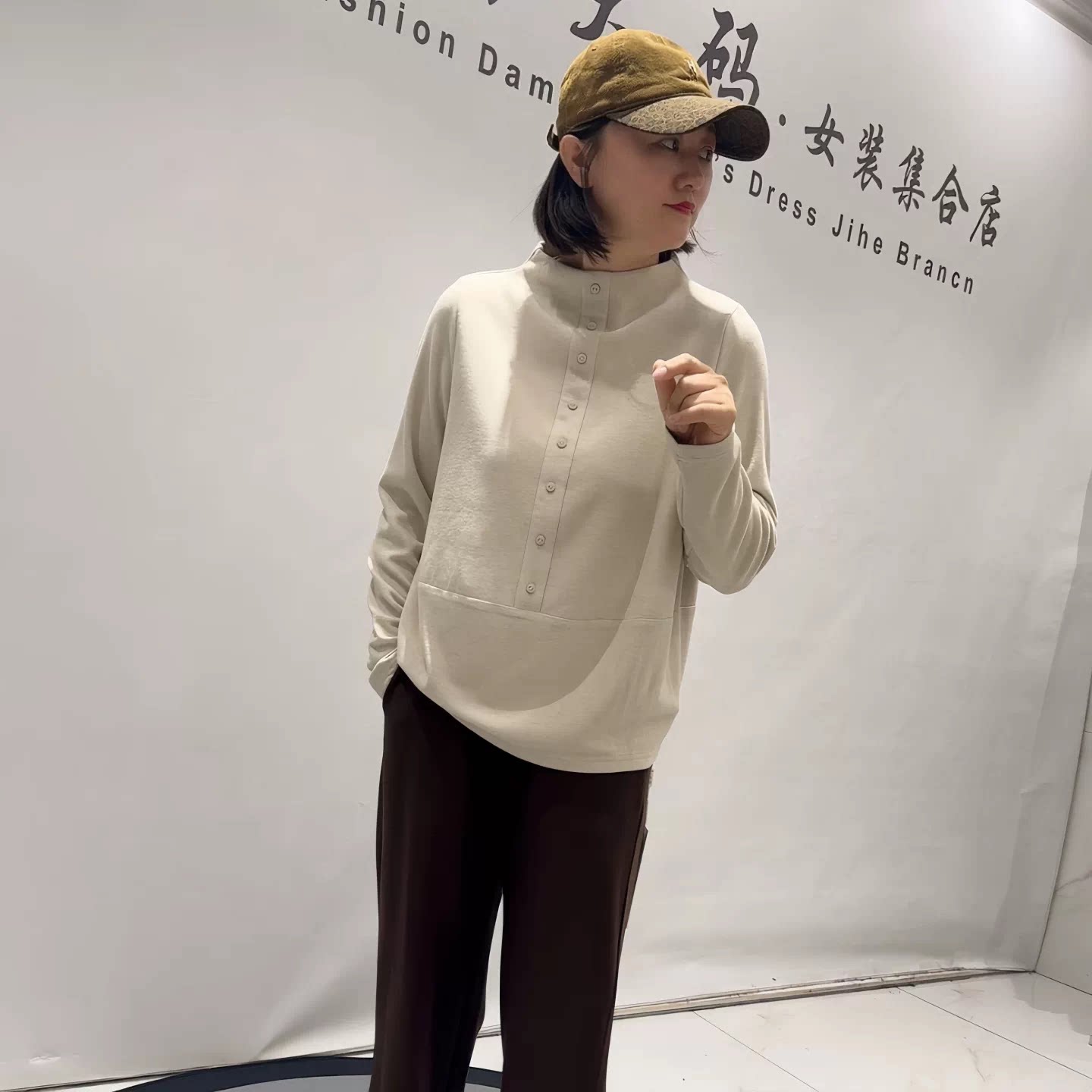 26832天骄一生水秋季新款欧货休闲衫加大码女装胖妹妹百搭卫衣衫
