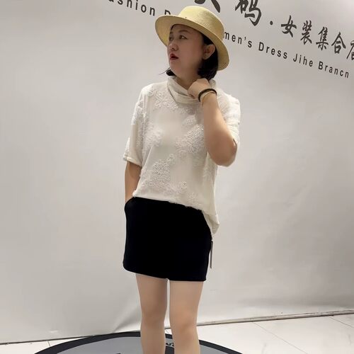 芮娜依莲秋季新款大码短袖打底衫