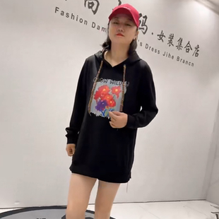洋气舒适减龄连帽侧面开叉一手长遮肉衫 6268女权贵族初秋新品 加大