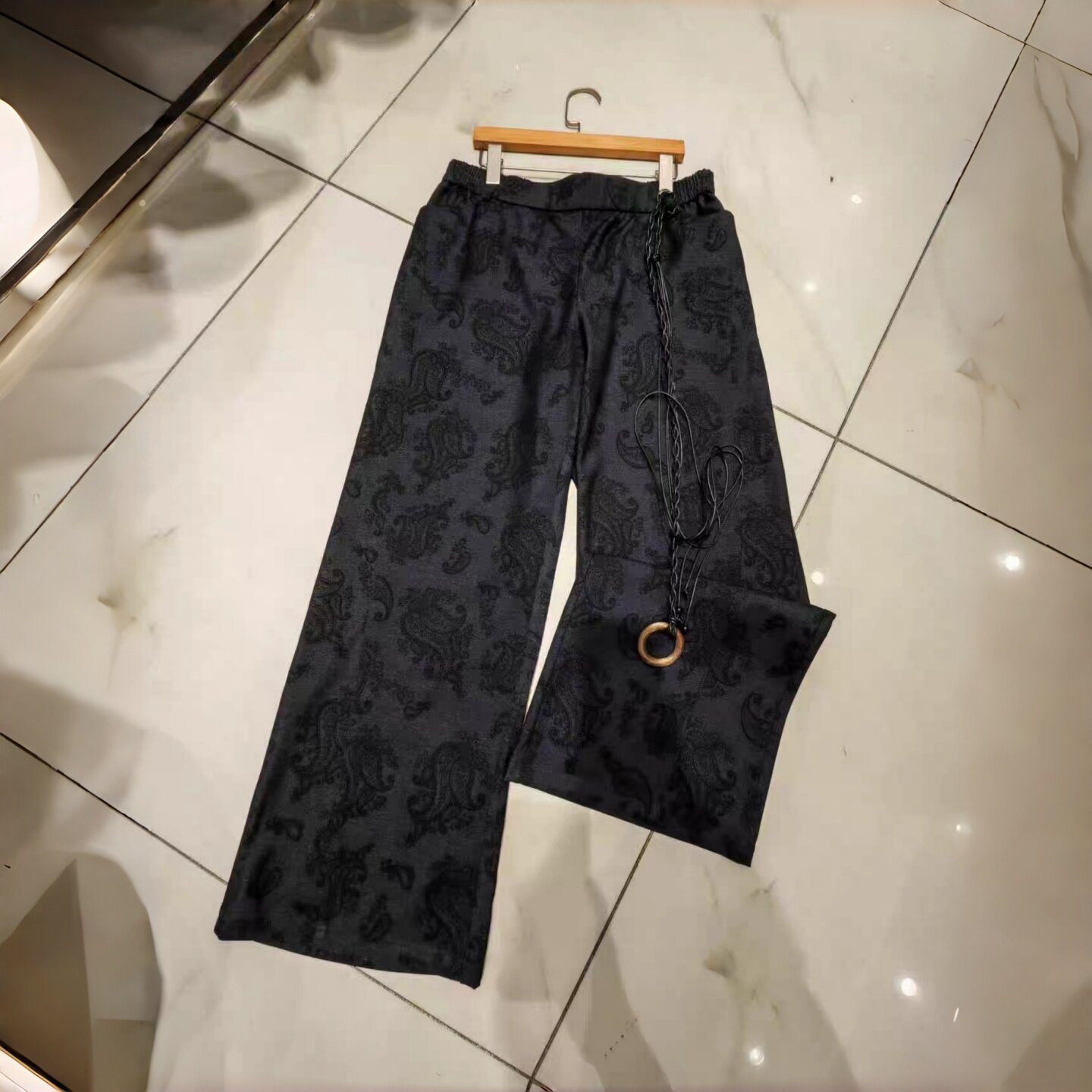 芮娜依莲年货春款大码百搭女裤