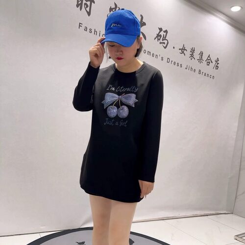 芮娜依莲秋冬新款大码一手长卫衣