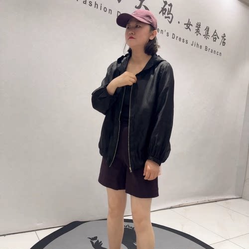 芮娜依莲夏季新款大码连帽防晒衫
