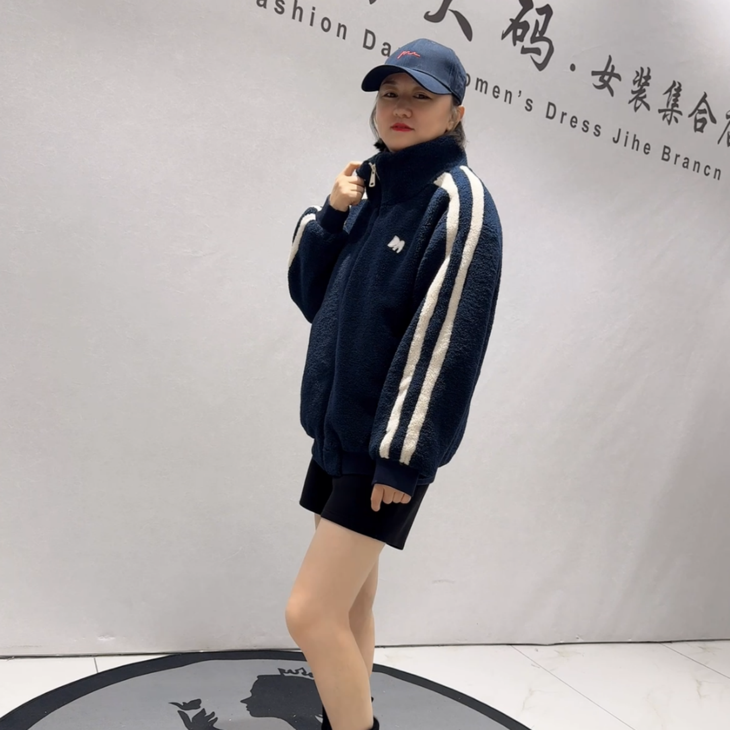 针丝缘子汇冬季新款羊羔毛棉服女