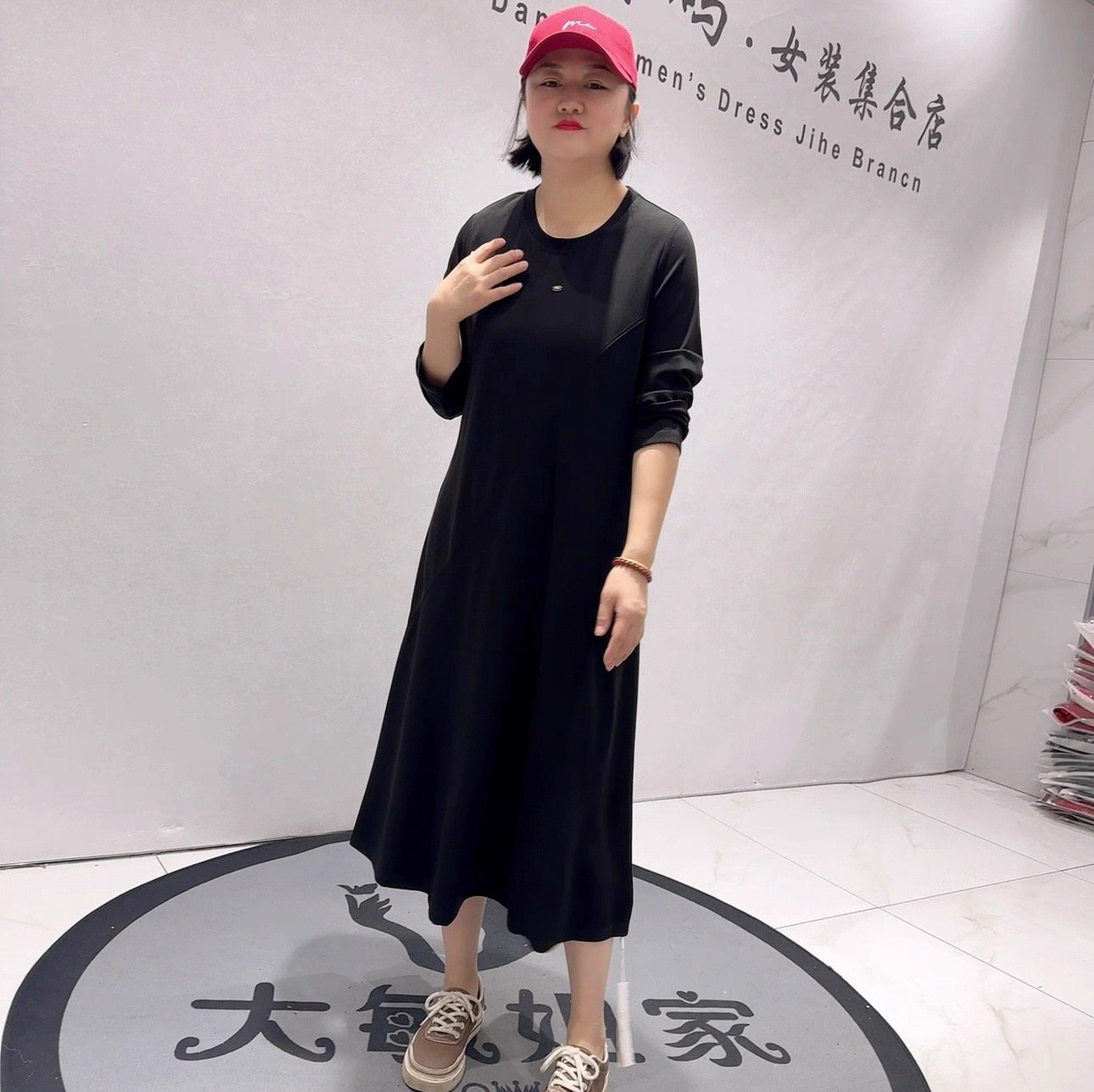 女权贵族9152年货春款欧货长款连衣裙加大码女装胖妹妹显瘦气质裙,女装/女士精品,常规大码外套,淘宝优惠券,粉丝福利购,淘宝优惠卷