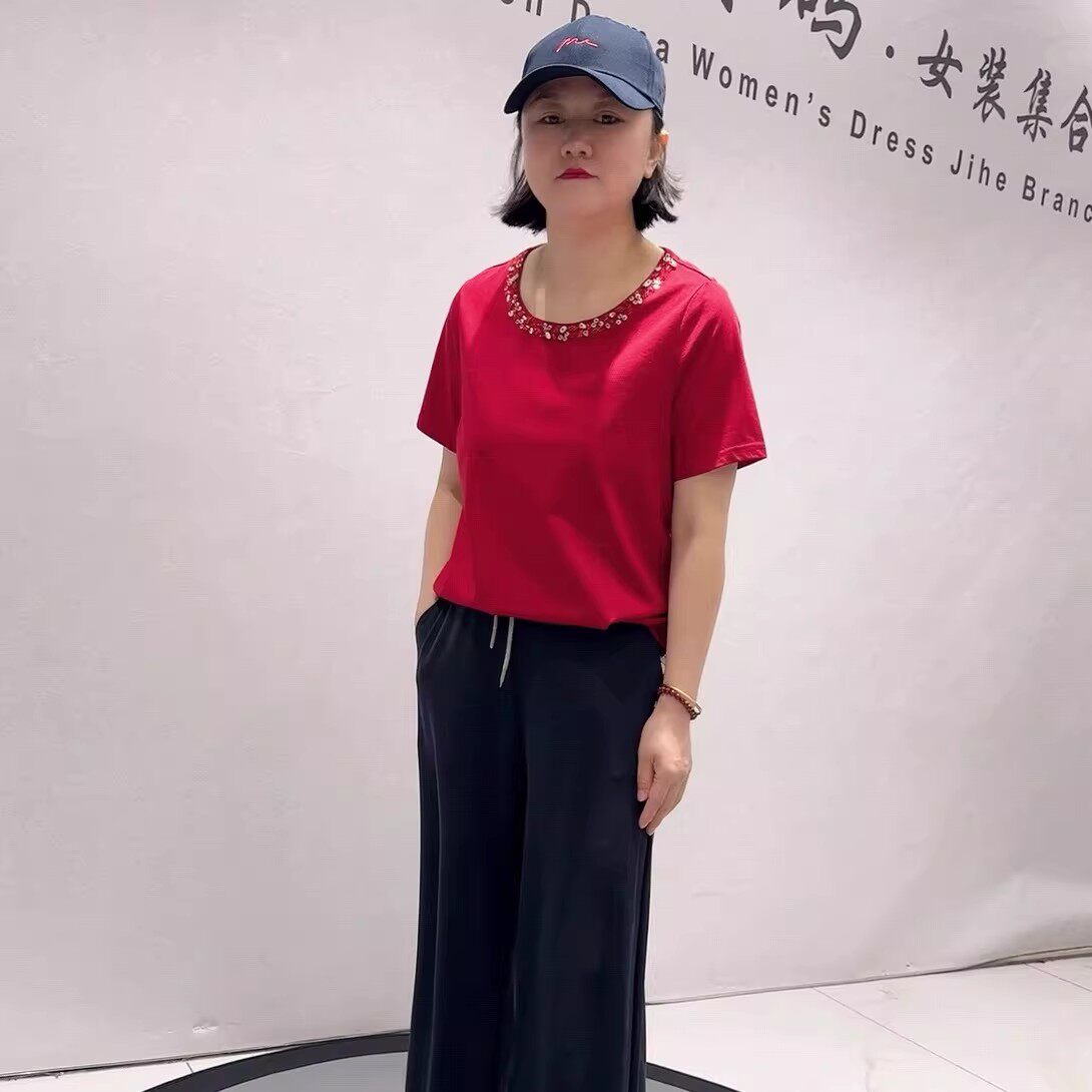 1708芮娜依莲夏季新款欧货重工领口短袖T恤加大码女装胖妹妹上衣