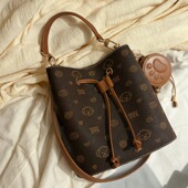 小南风Chio三条肩带 面包小狗水桶包包女日常通勤百搭单肩斜挎包