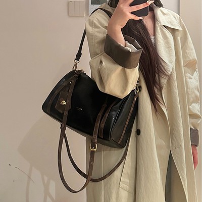 Chio2nd面包小狗暗夜骑士枕头包