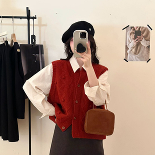韩系百搭小球球纽扣马甲法式 春秋洋气上衣女 复古叠穿针织背心开衫
