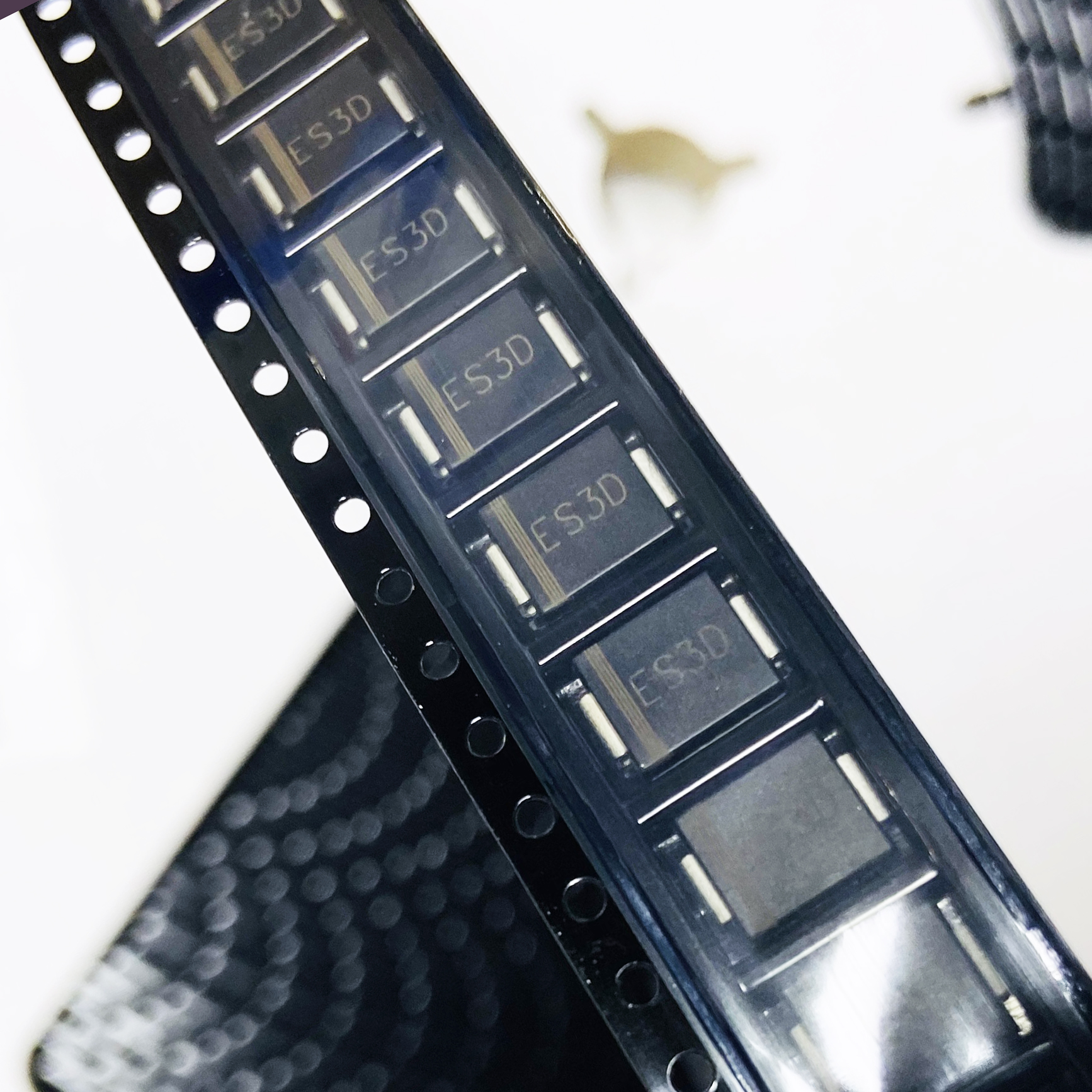 【扬杰代理】ES3D ES3J ES3G ES3K SMC YJ贴片超快速恢复二极管