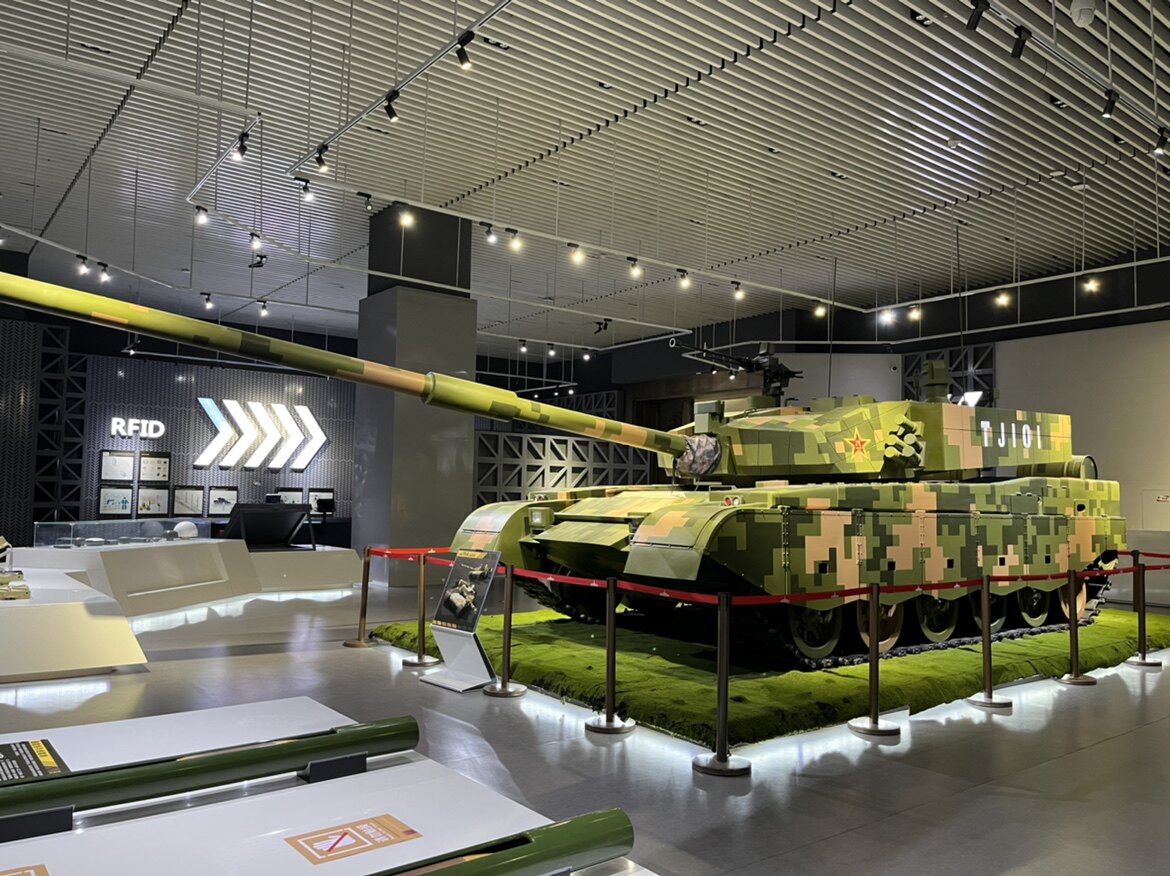 军事博物馆1比1模型订制高仿真模型99a主战坦克模型大型军事模型