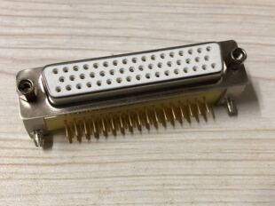 DR-50P孔 焊板式 弯母 90度白胶芯 车针三排50P弯脚座 全铜镀金