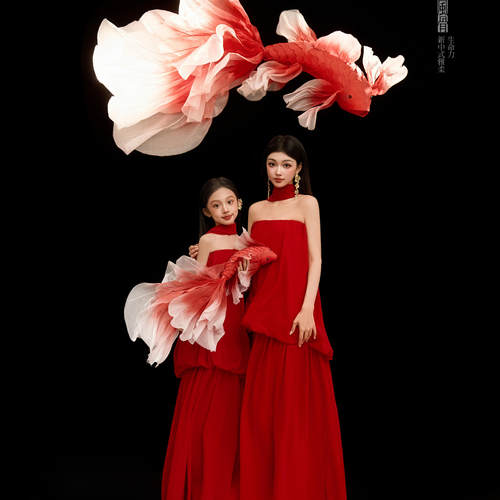 锦鲤母女摄影服装红色抹胸长裙