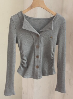 不规则POLO领显瘦上衣 女秋冬正肩修身别致纽扣螺纹针织衫长袖T恤