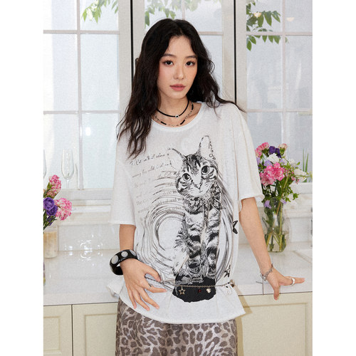 复古猫咪印花宽松落肩短袖T恤女