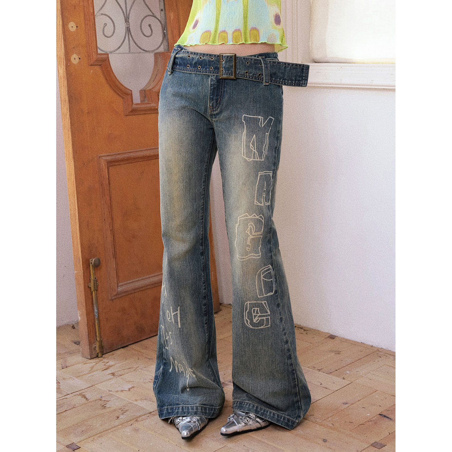 复古显瘦薄款喇叭牛仔裤子女