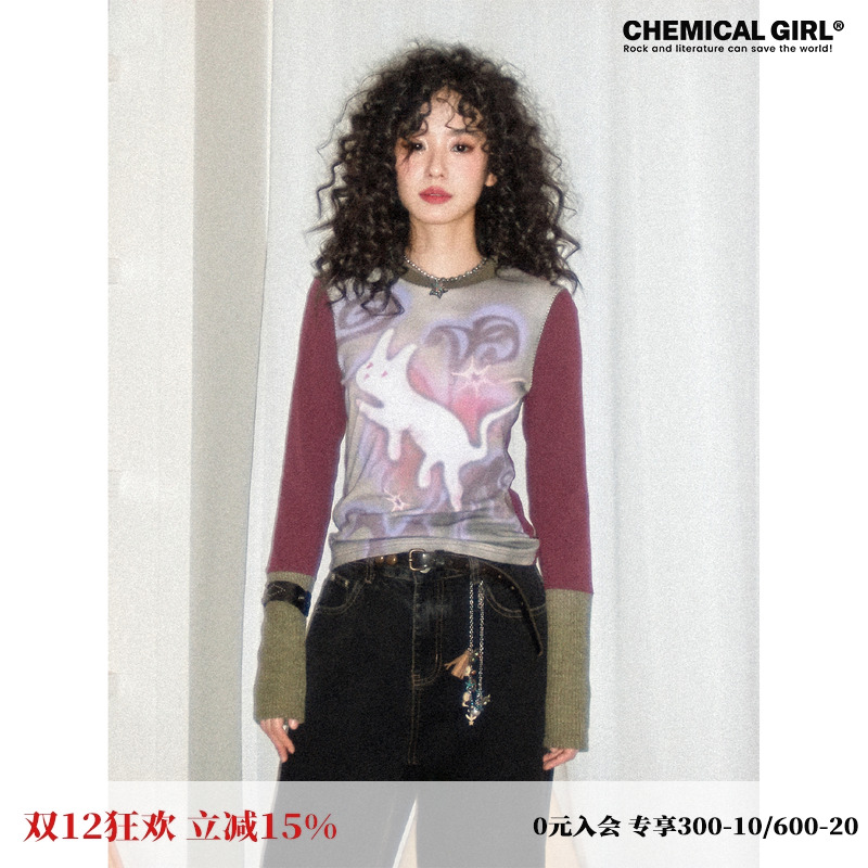 花纱坑条拼接圆领长袖T恤衫女