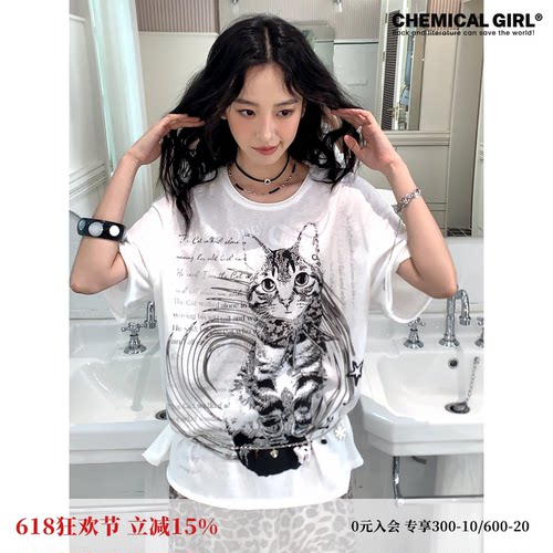 复古猫咪印花宽松落肩短袖T恤女