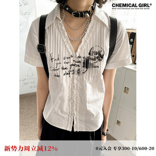 化学少女「摇滚诗社」夏季印花捏褶正肩短袖衬衫V领短款显瘦上衣