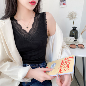 吊带心女夏季甜美蕾丝V领拼接宽肩背新款百搭修身无袖上衣打底衫