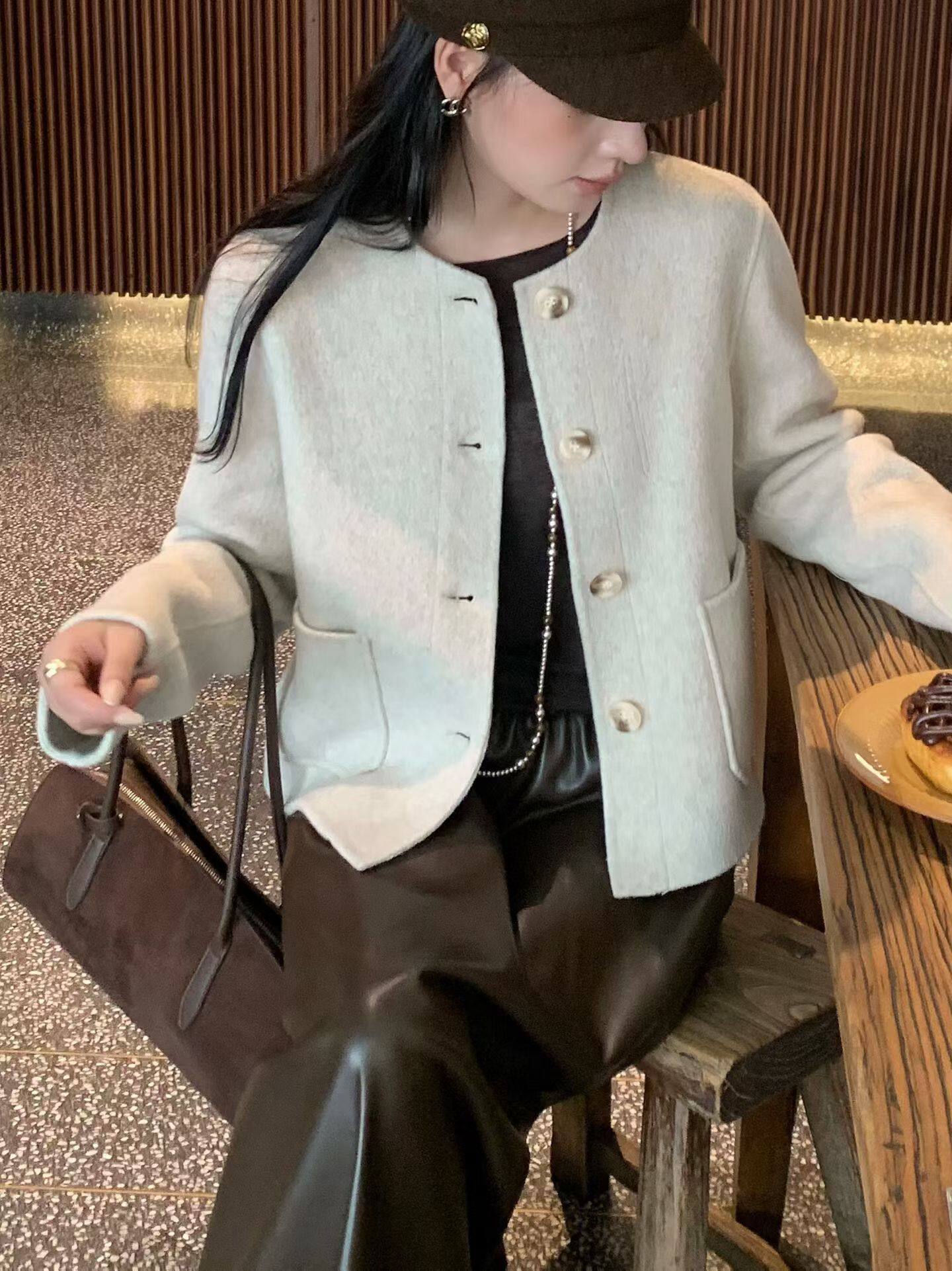 女士短款羊毛呢大衣 2025秋短外套